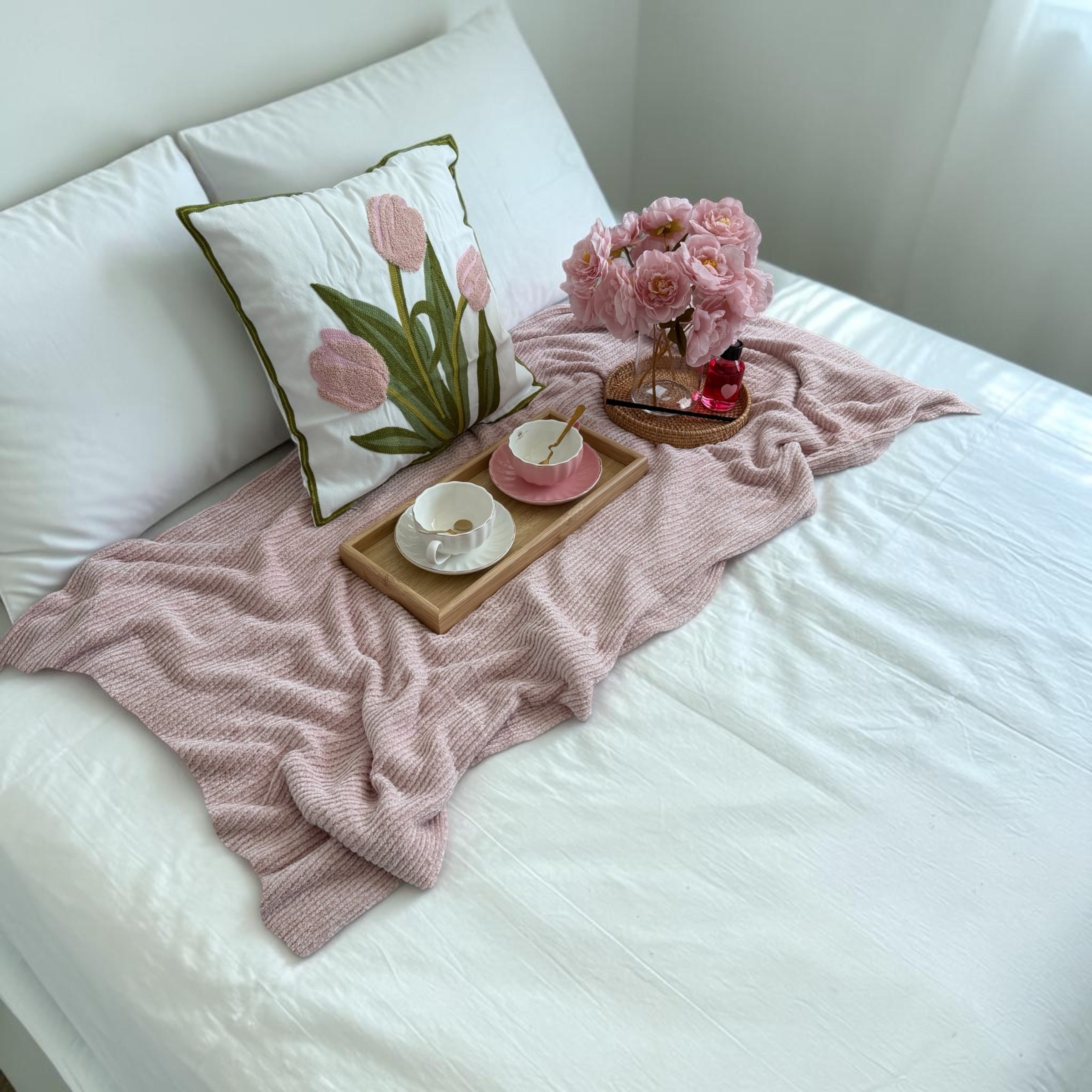 Romantic Pink Home Décor Bundle